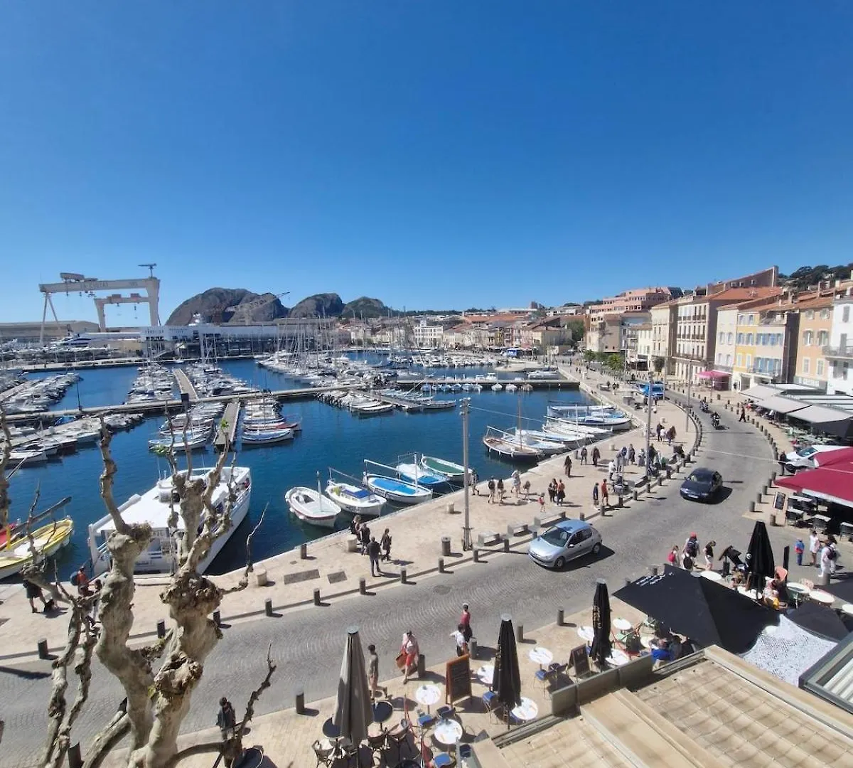 Le Cosy Vip, Un Balcon Face Au Vieux Port Apartment La Ciotat