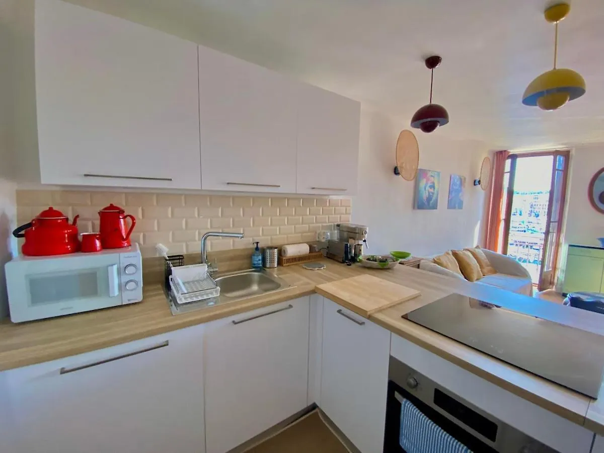 Le Cosy Vip, Un Balcon Face Au Vieux Port Apartment La Ciotat