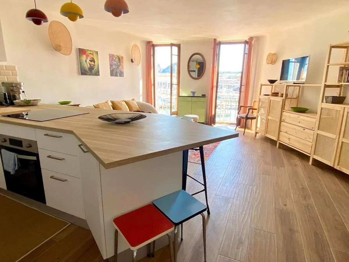 Le Cosy Vip, Un Balcon Face Au Vieux Port Apartment La Ciotat