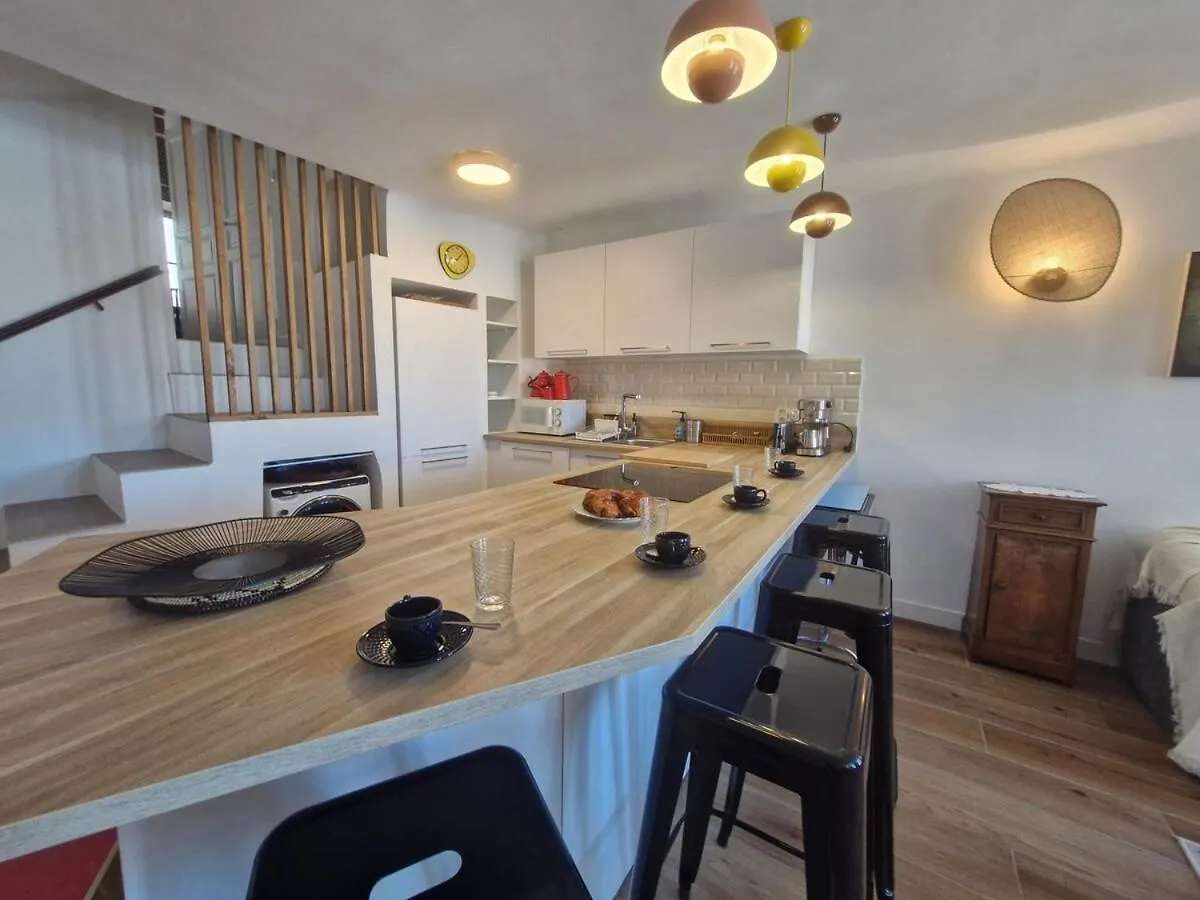 Le Cosy Vip, Un Balcon Face Au Vieux Port Apartment La Ciotat